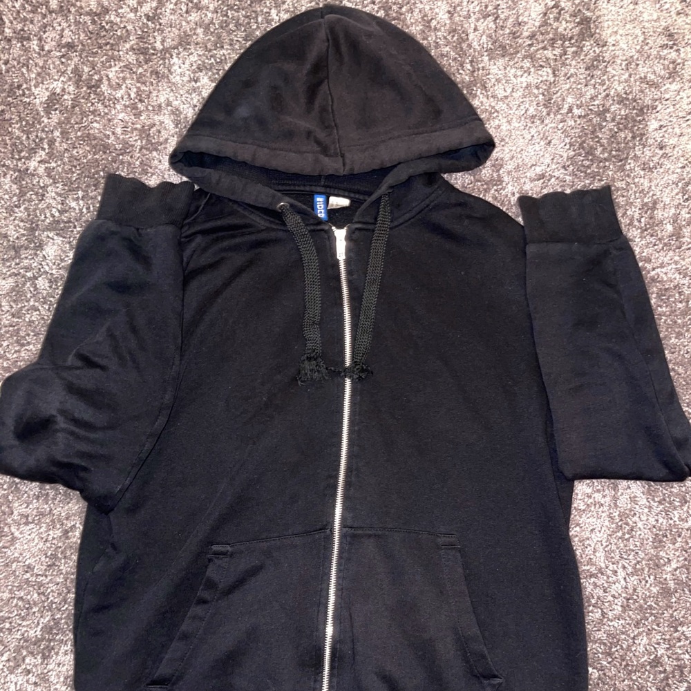 Men’s black jacket